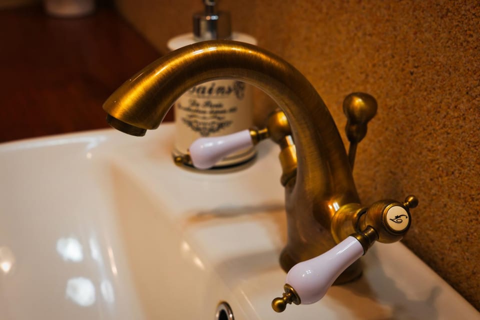 Bathroom, Bath