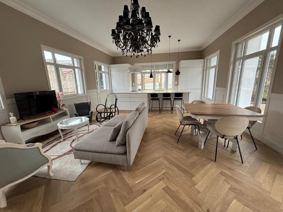 Maison de campagne - ici la vie est belle House in Auvergne-Rhône-Alpes