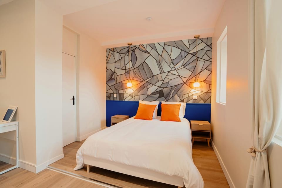 L' Atelier Bleu de Nevers - Hypercentre - Chambre au calme - Parking gratuit à 200 m Apartment in Bourgogne-Franche-Comté