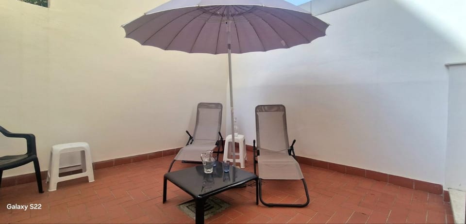 Garden, Seating area