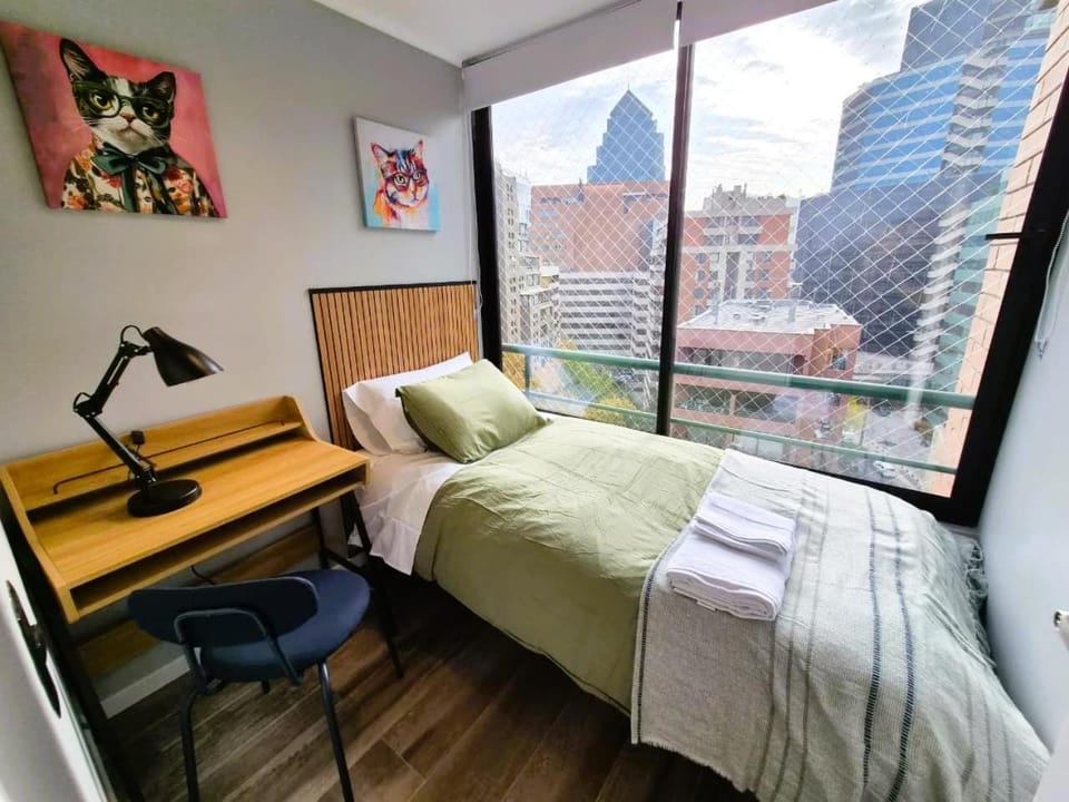 Moderno y confort 2 Dormitorios El Golf, MUT Apartment in Providencia