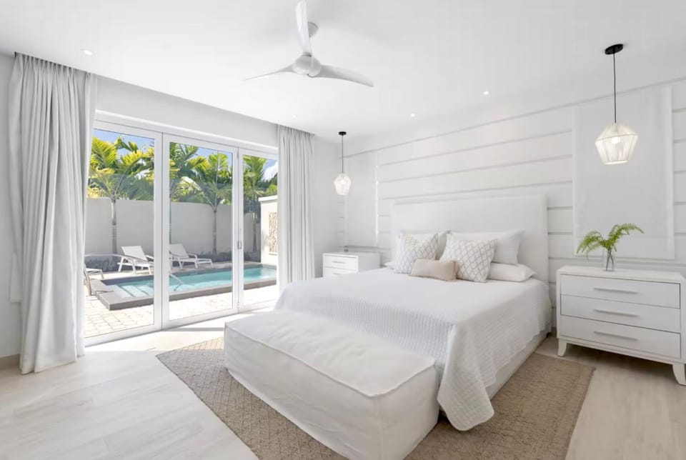 Bed, Bedroom, Pool view
