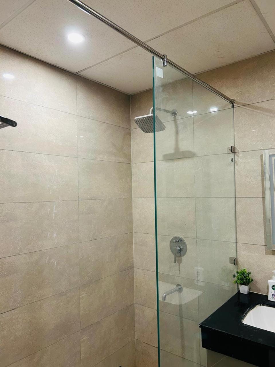 Heaven stay Apartment in Lucknow