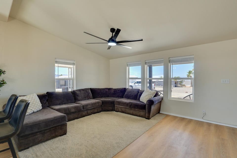 Off-Roading & Boating minutes from your doorstep! House in Lake Havasu City