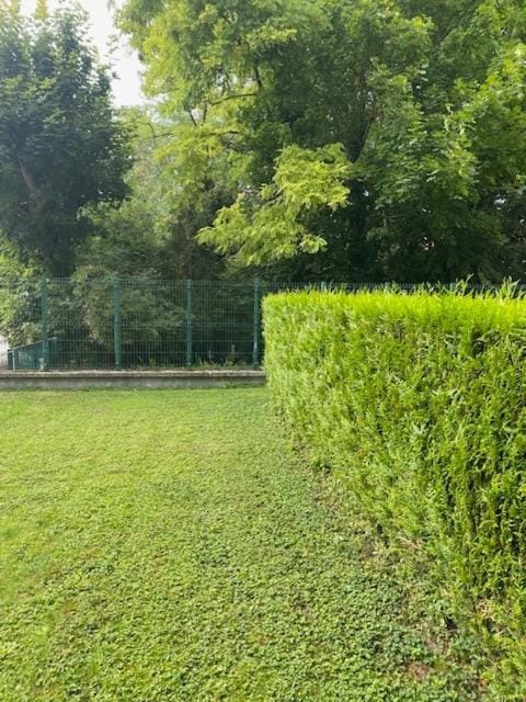 Rental Mon-Fri excluding school holidays zone B Apartment in Reims