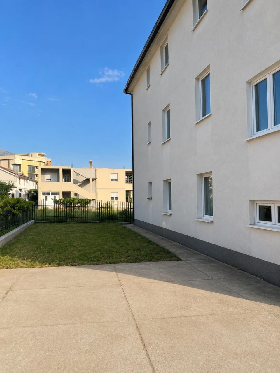 Property building, Garden