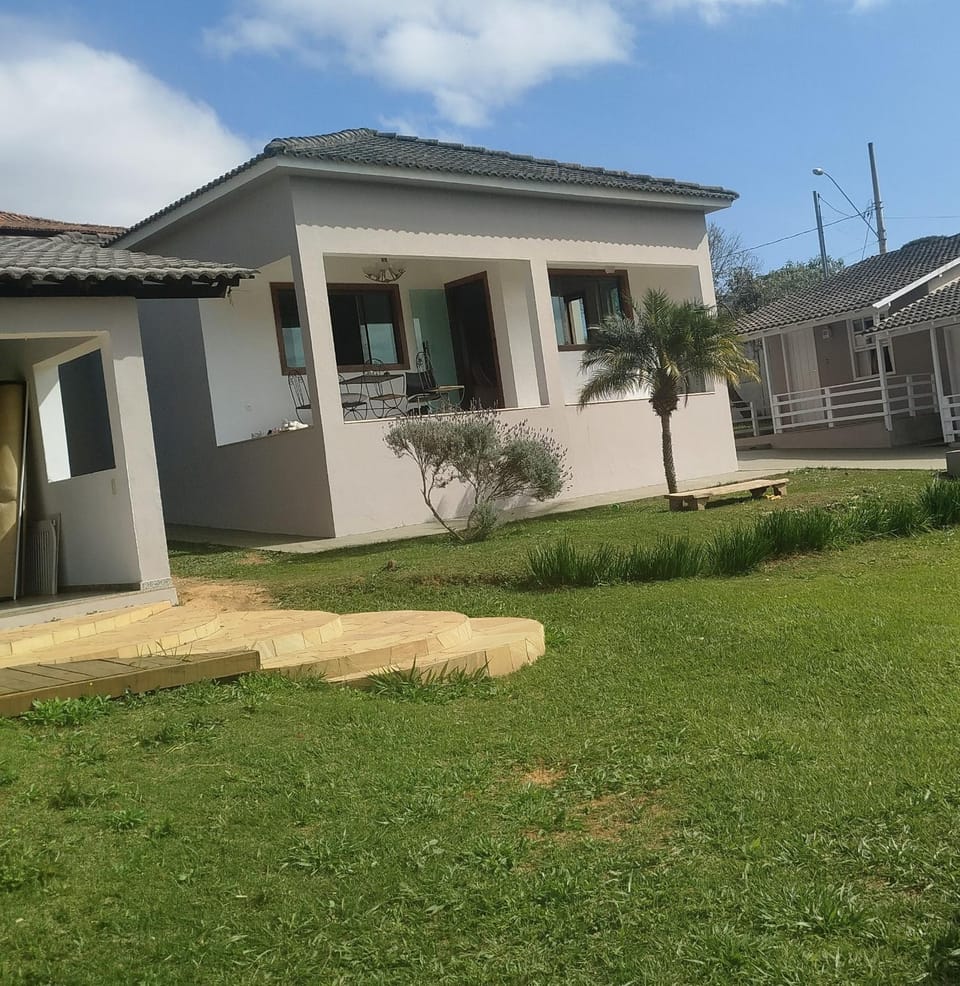 Casa vista da serra House in State of Rio de Janeiro