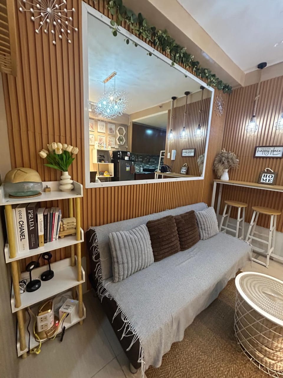 Shore Residences Sm mall of Asia Mark Apartment in Pasay