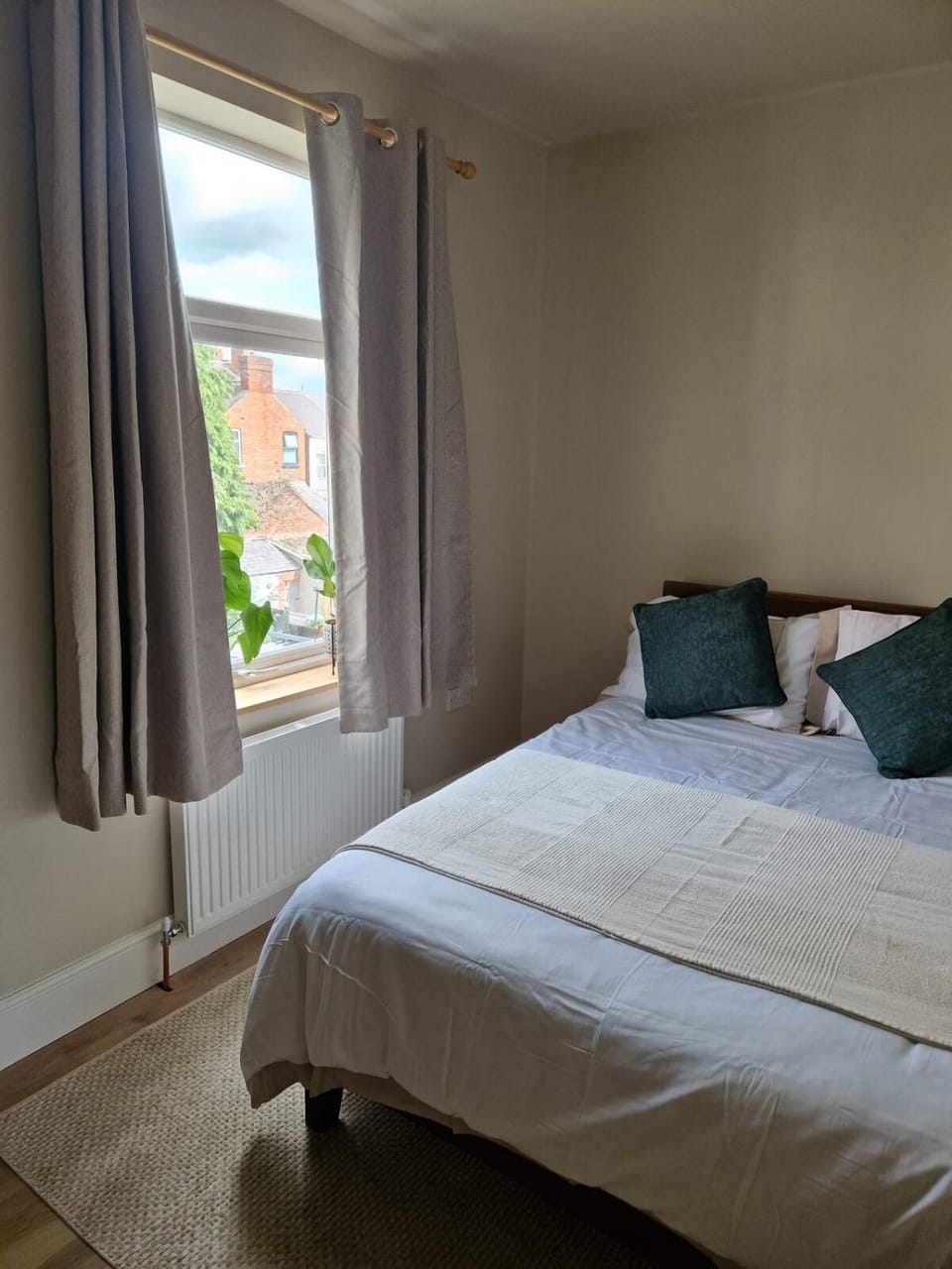 Artist-Designed Japanese Loft with Home Cinema Apartment in Chesterfield