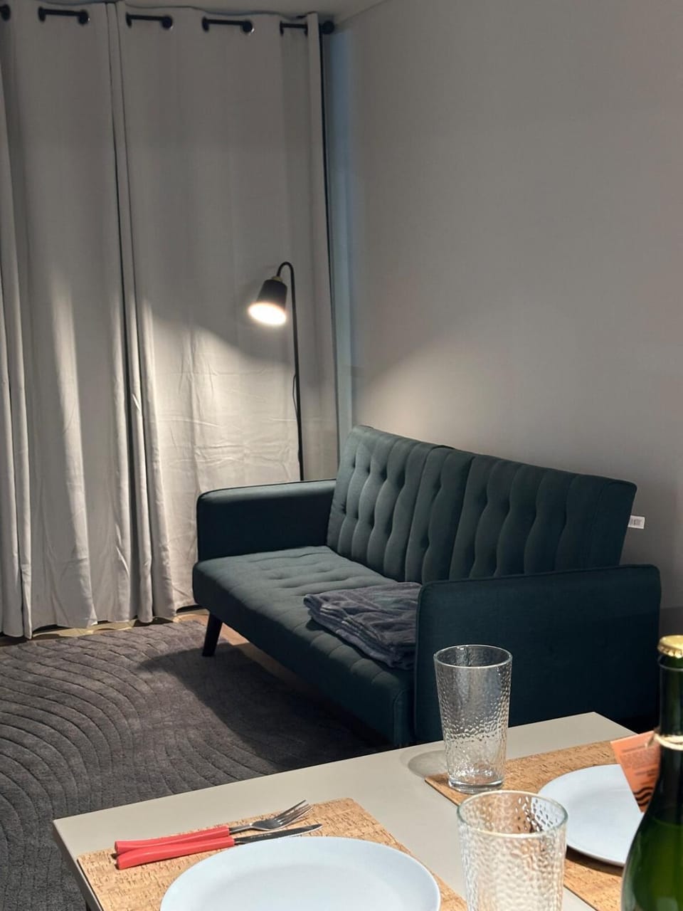 New Modern Apartment - Irarrazaval Metro Apartment in Santiago