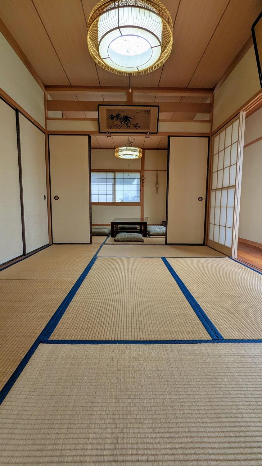 ねこと暮らす宿ヒスイ Bed and Breakfast in Japan