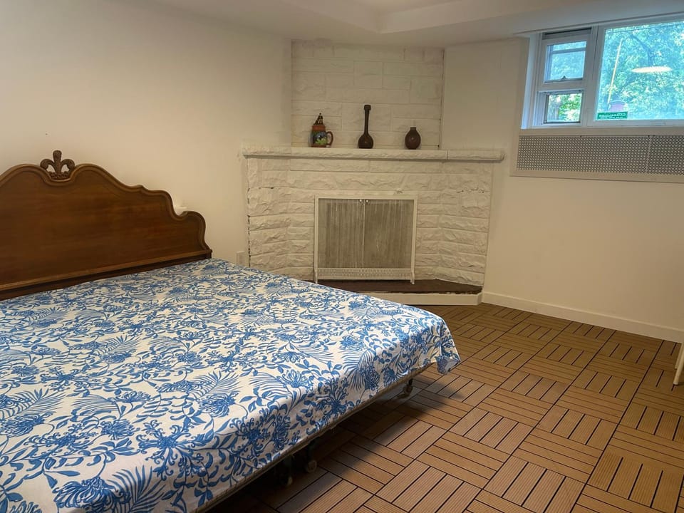 Edward home A Vacation rental in Laval