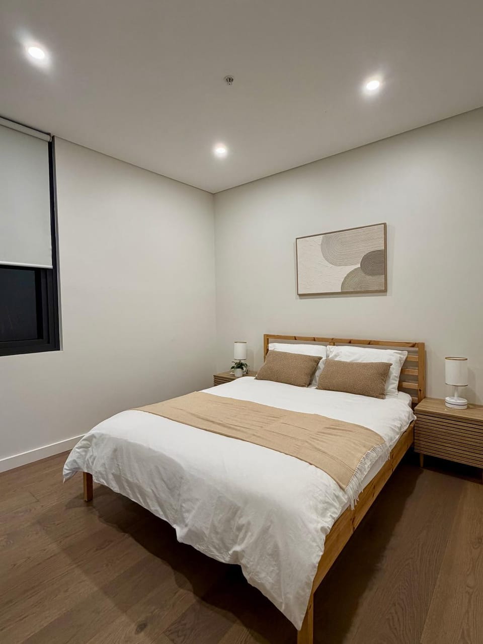 Stylish 3BR Apartment, Next to Stadium, Large Terrace, Free WiFi Apartment in Lidcombe
