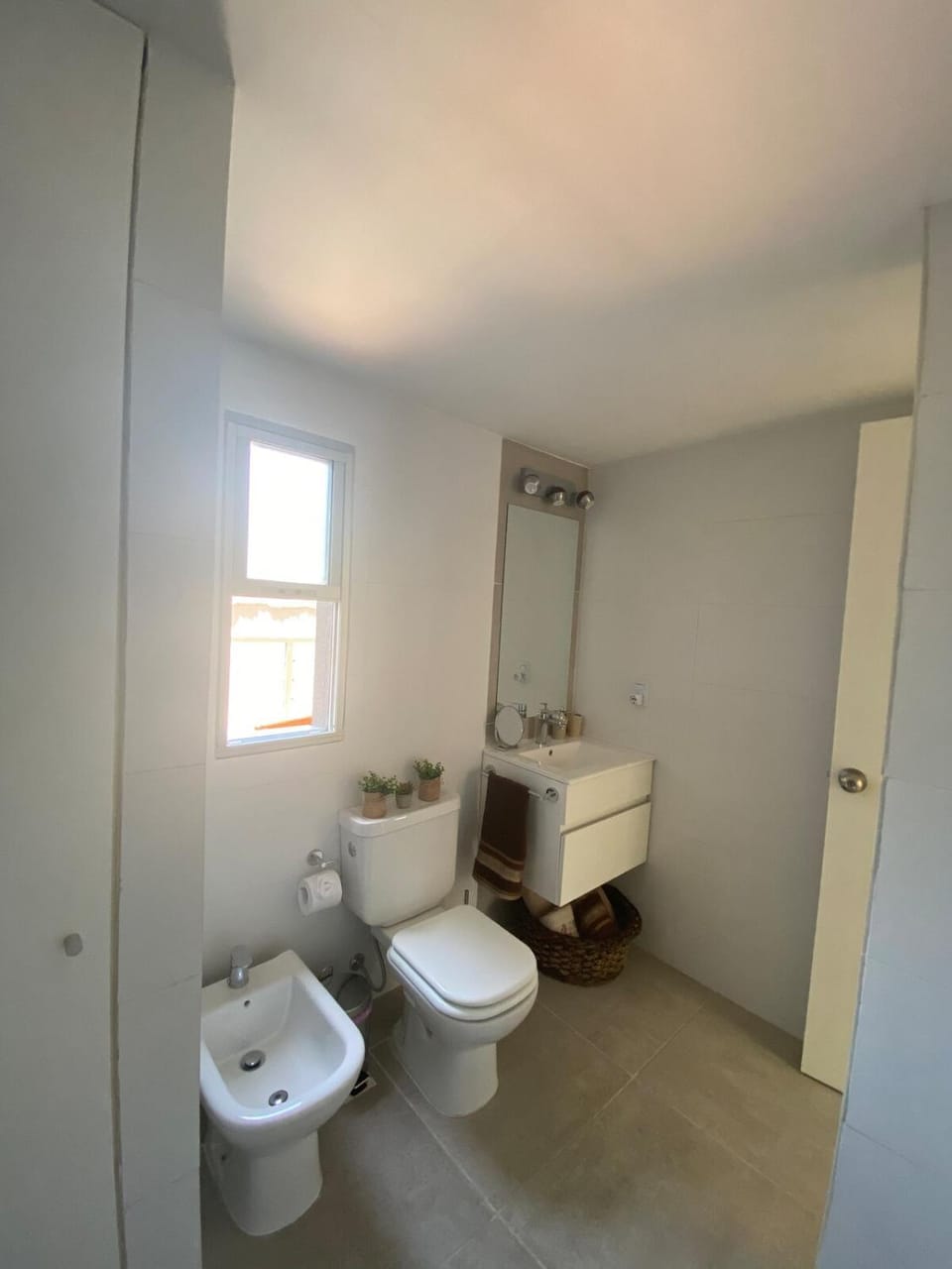 Tres Cruces area, terrace and garage Apartment in Montevideo Department, Uruguay