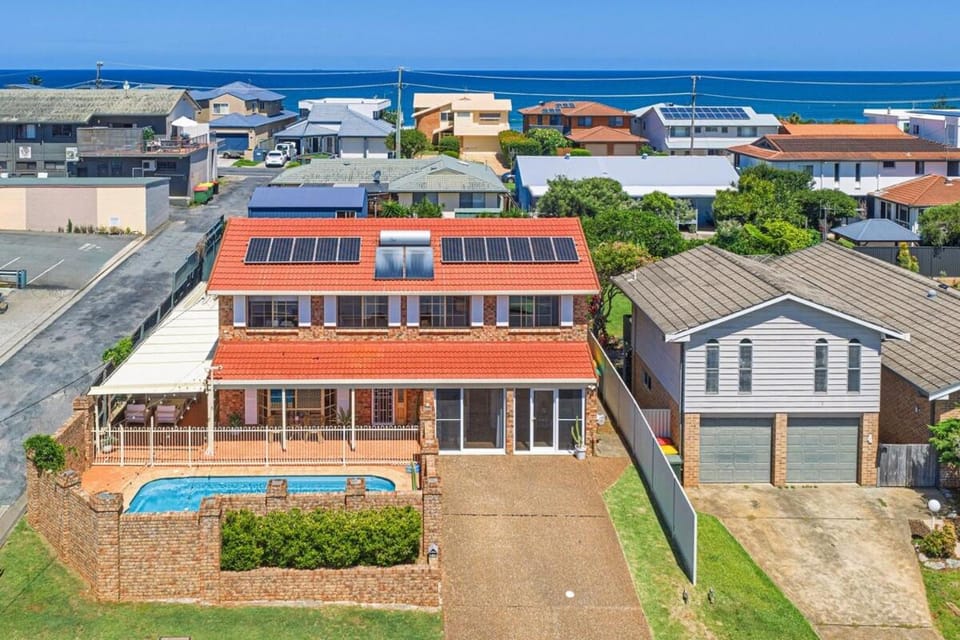 Neighbourhood, Pool view, Pool view, Sea view, Swimming pool, Swimming pool