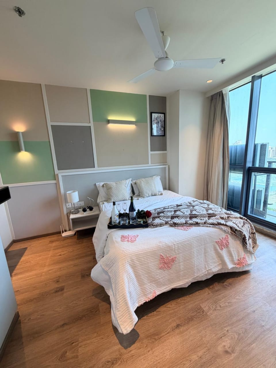 Jasmine Suite, 1 BHK Studio Apartment, Dwarka Exp Vacation rental in Gurugram