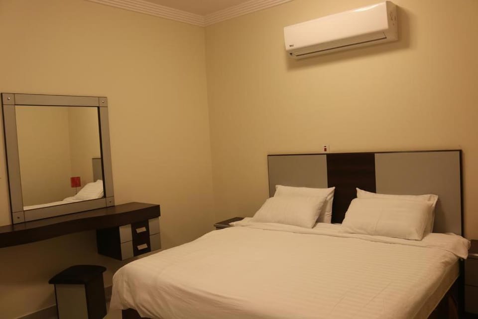 Al-Fakhamah Hotel Apartments - Families Only Apartment hotel in Al Khobar