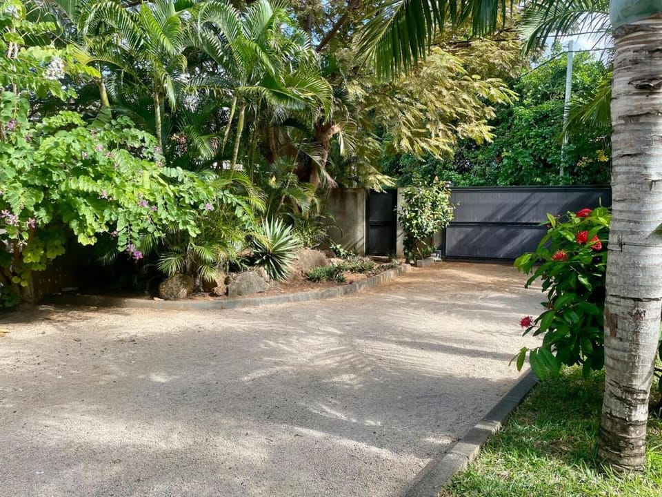 La Casa Margot Villa in Rivière Noire District, Mauritius