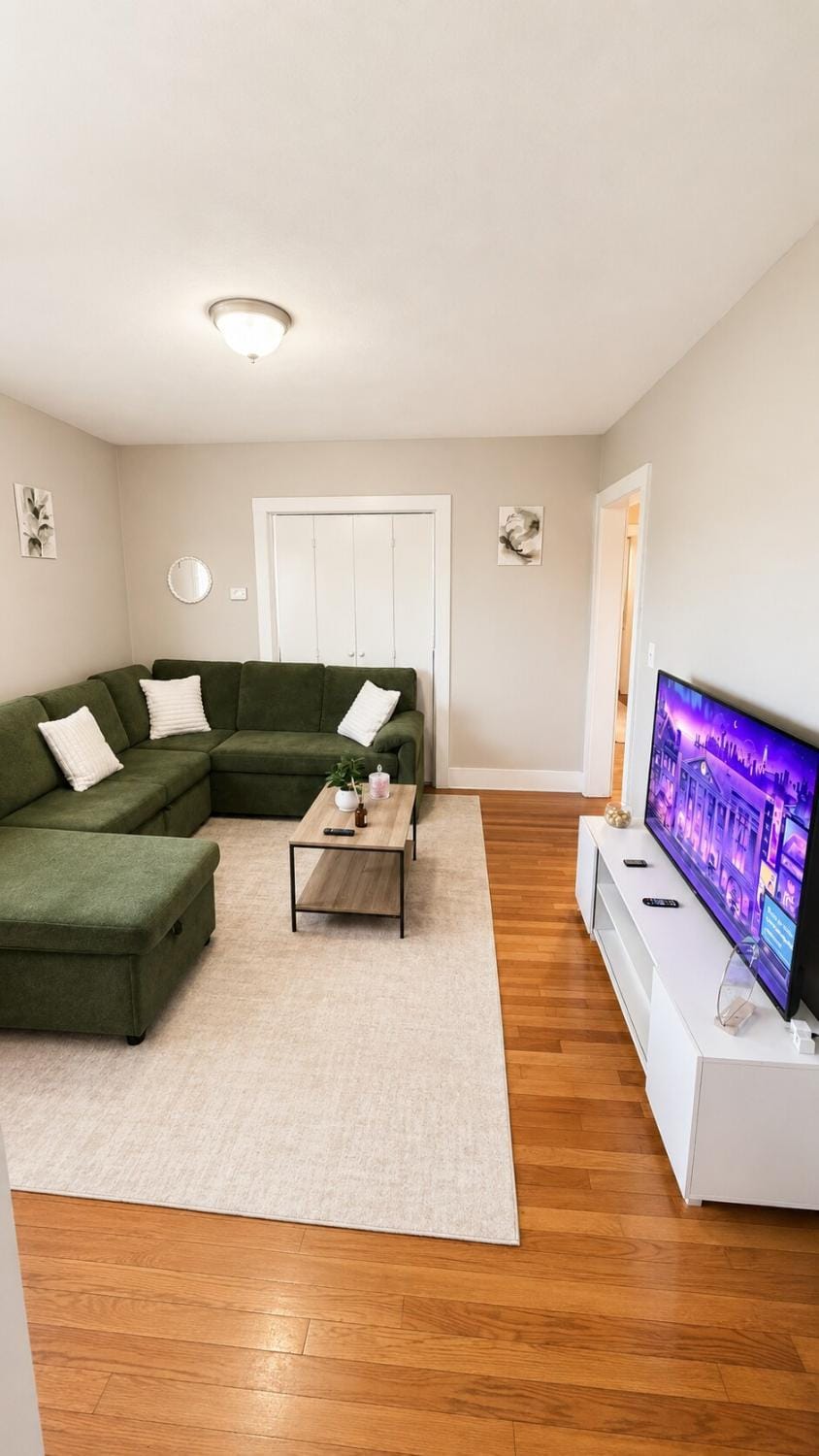 Cozy 2BR Near Tufts Sleep 5 Apartment in Somerville