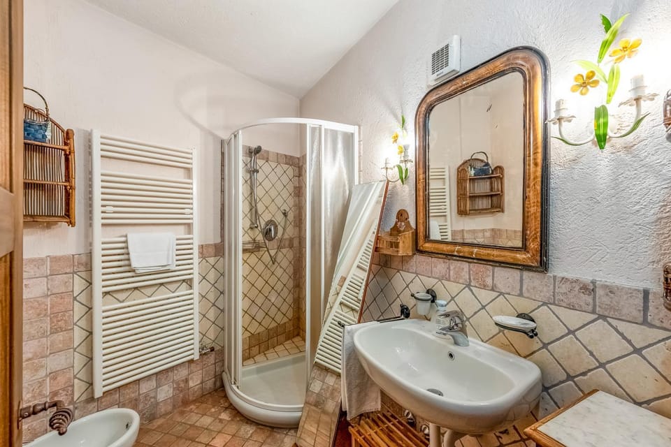 Bathroom, Bath