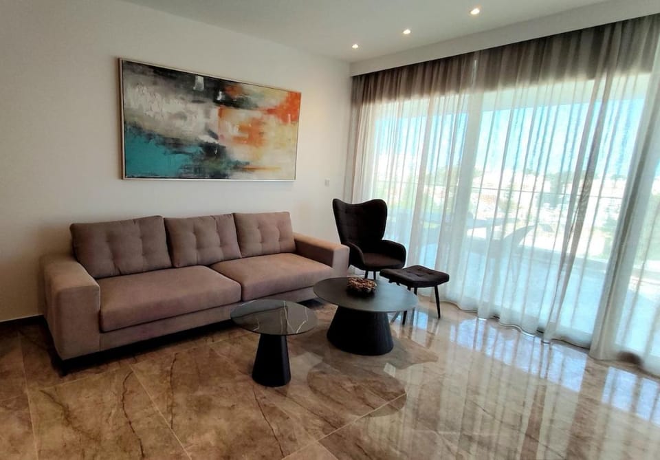 Zantis Executive Suites 301 Apartment in Germasogeia
