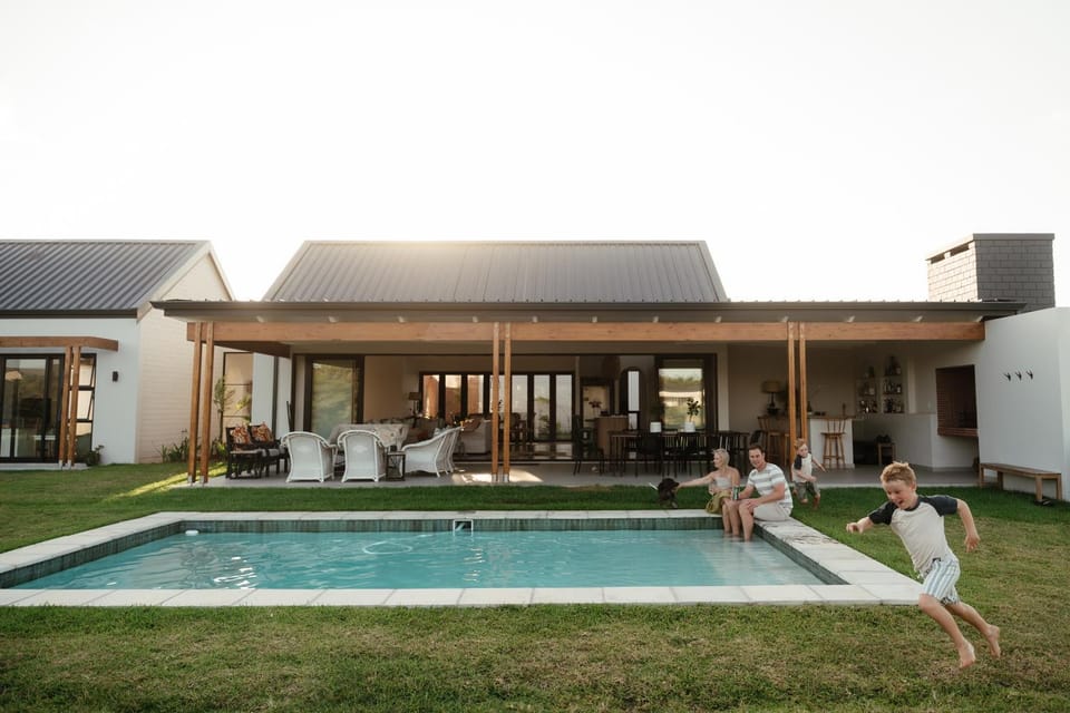Country style house in secure estate near Salt Rock Apartment in Dolphin Coast
