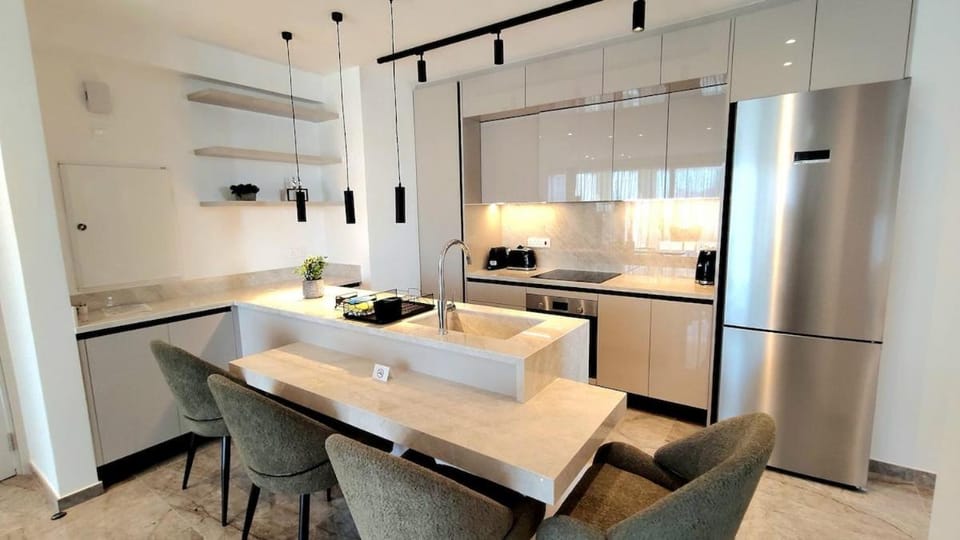 Zantis Executive Suites 401 Apartment in Germasogeia