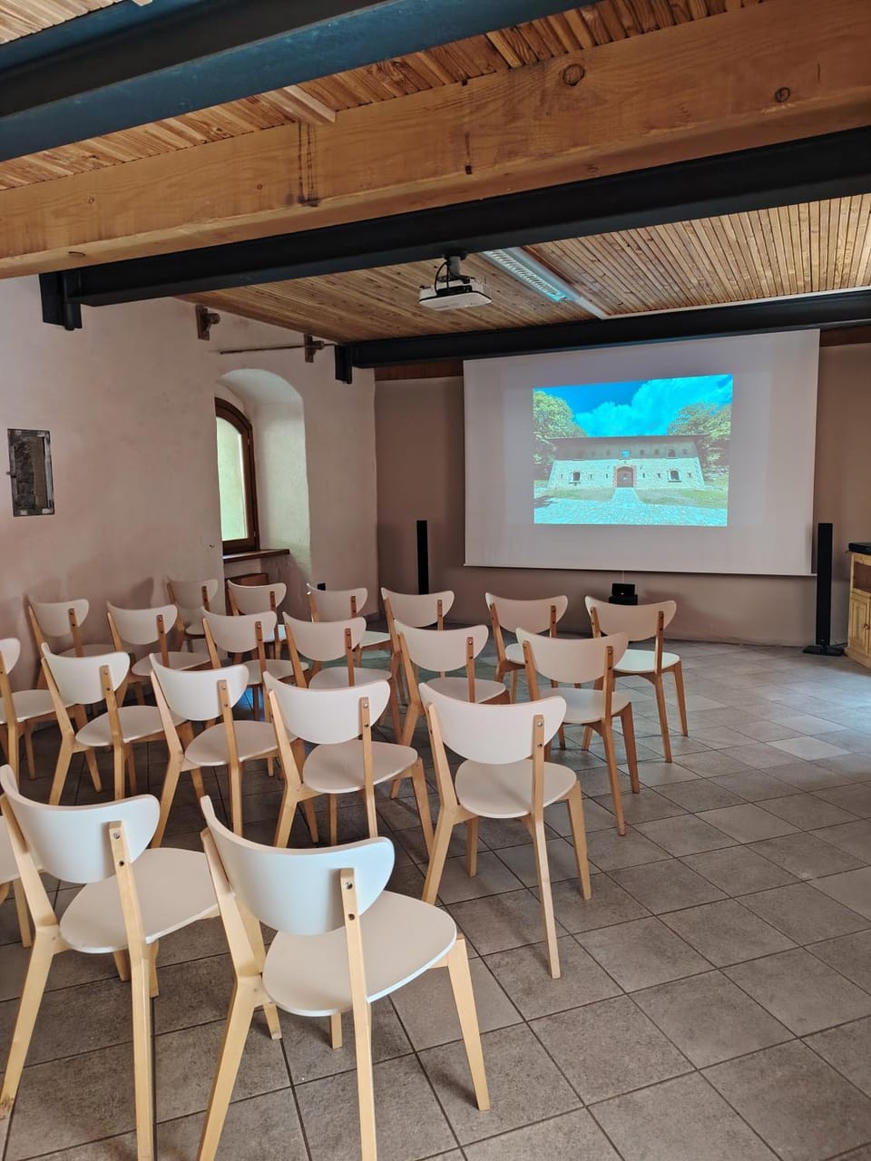 Communal lounge/ TV room, Meeting/conference room
