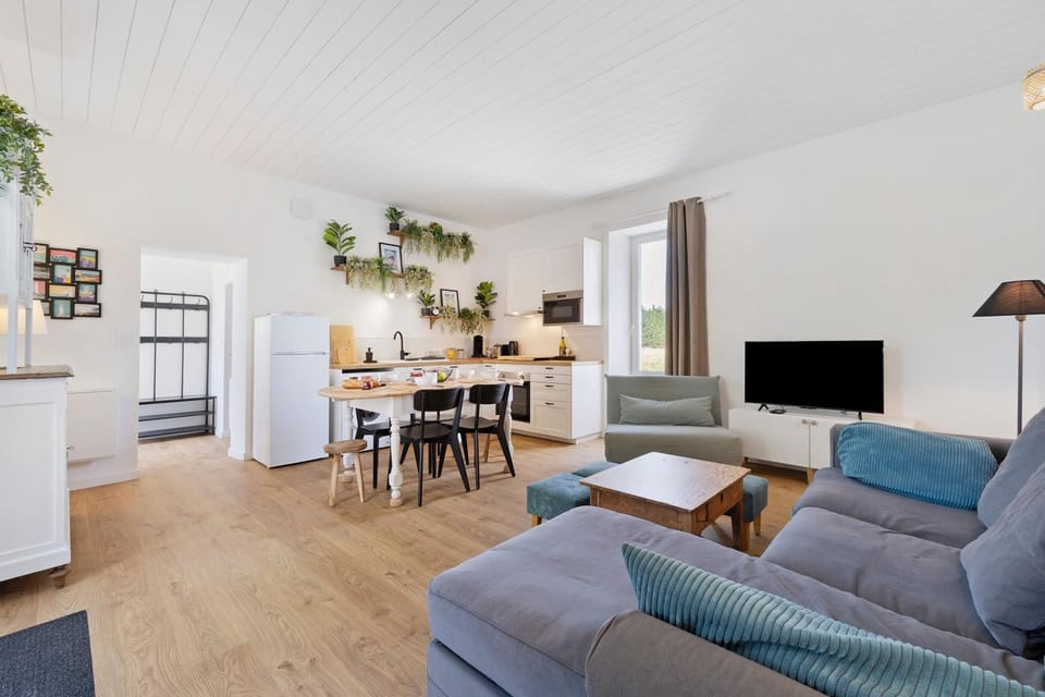 Property building, Living room