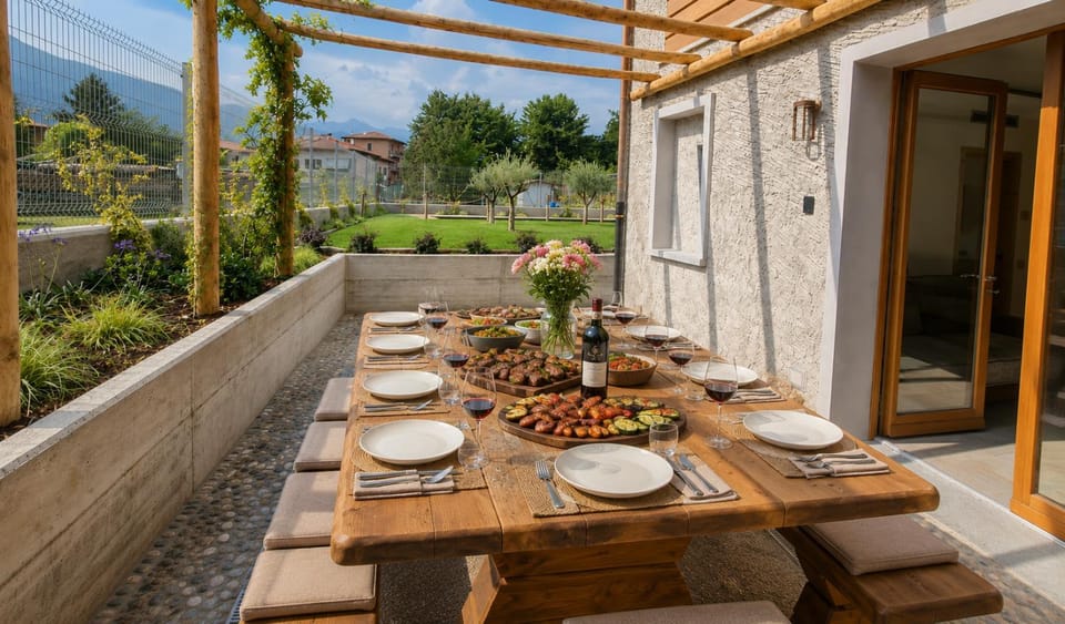 Patio, Balcony/Terrace, Dining area, Garden view