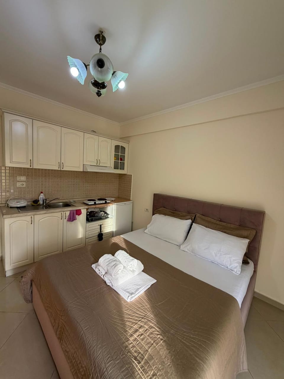 Markos Home Pogradec Bed and Breakfast in North Macedonia