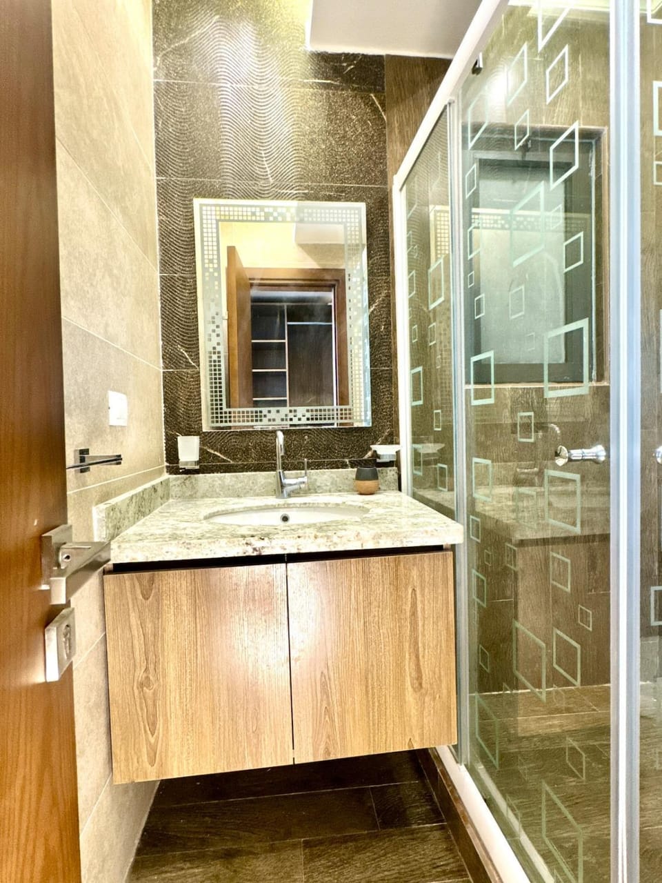 Luxury 2BR Apartment with Private Garden Apartment in New Cairo City