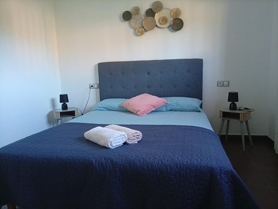 Chambre, Salle de bain privée Bed and Breakfast in Figueres