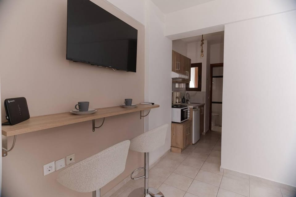 TV and multimedia, Kitchen or kitchenette
