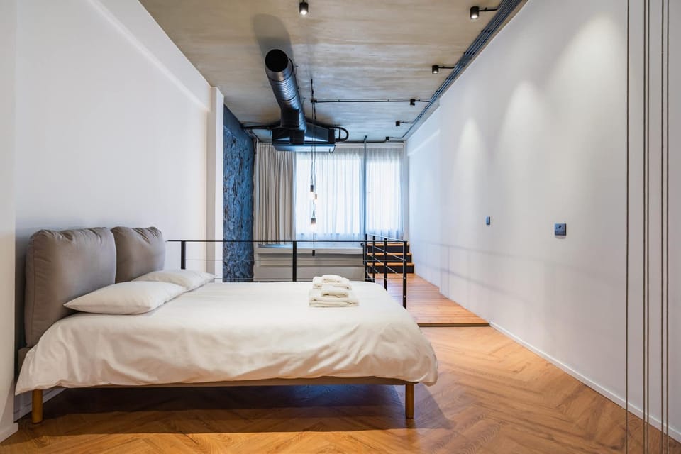 Luxury Loft with Balcony in Central Limassol Apartment in Limassol City