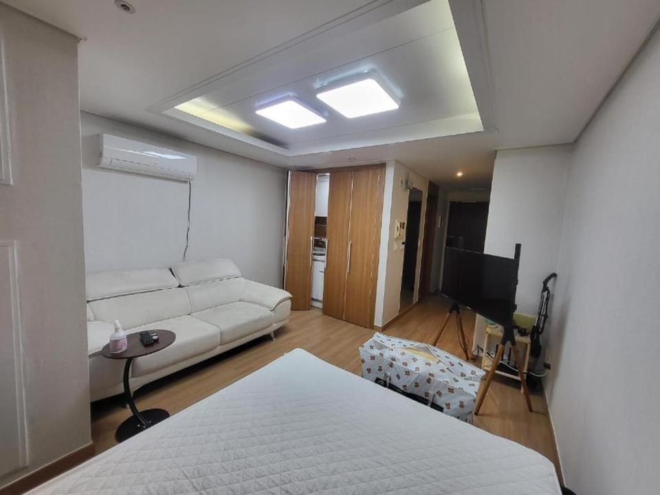 2628 #Gangnam Urban Vogue Suites #5min Gangnam St Apartment in Seoul