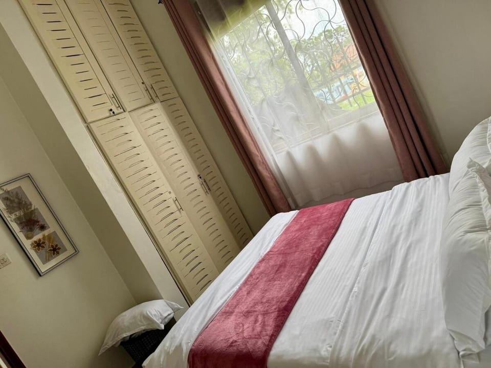 Kyanja 1 BR Luxe Apartment Apartment in Kampala