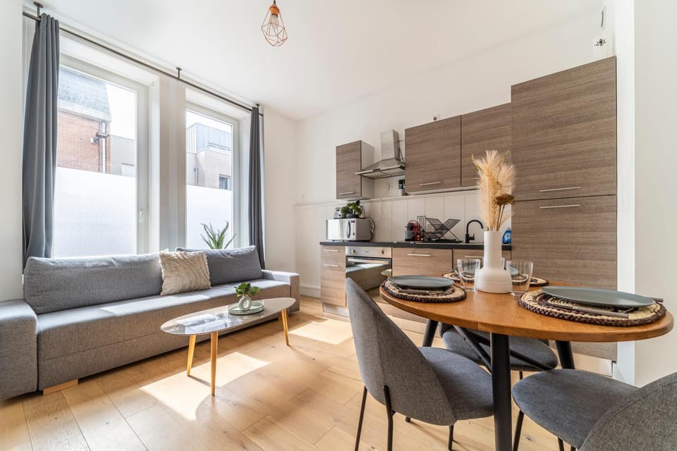 Kitchen or kitchenette, Living room