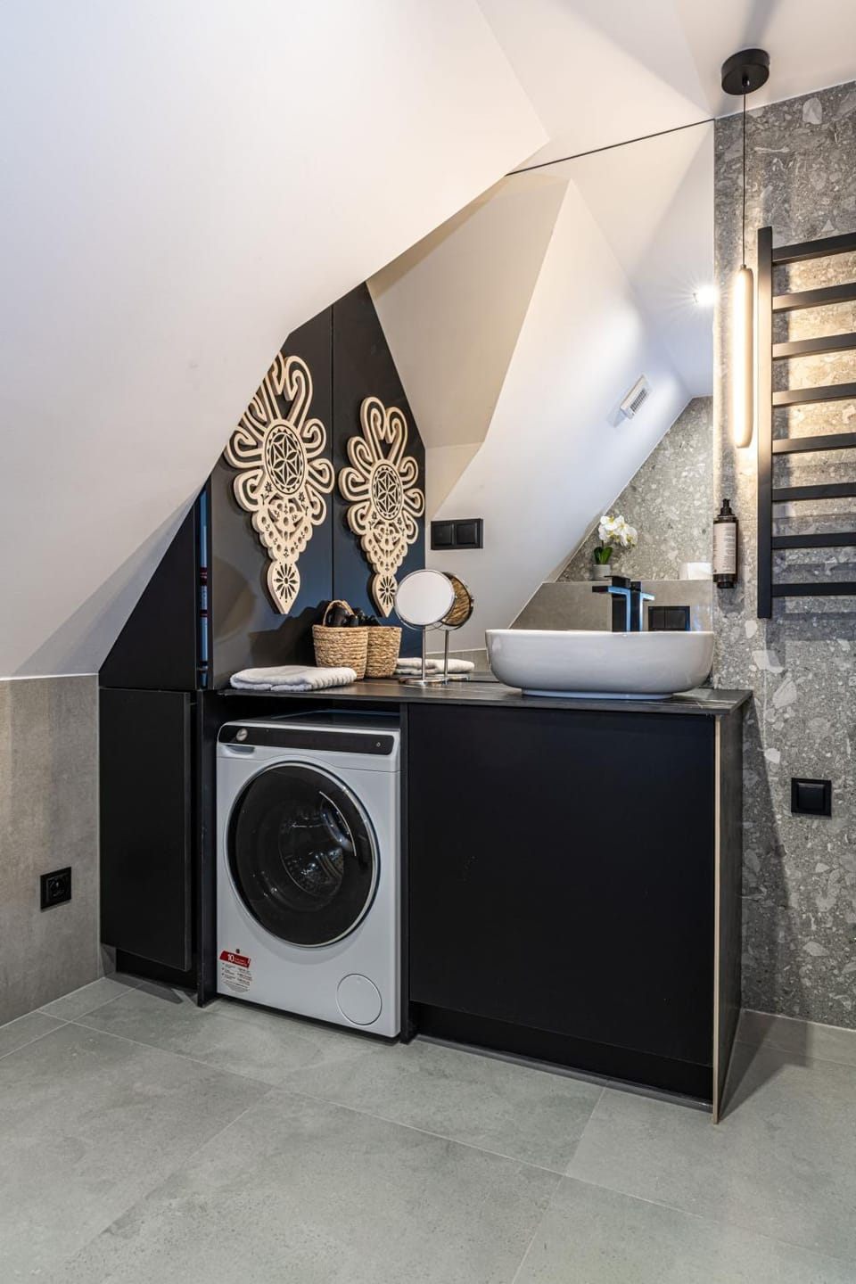 washing machine, washing machine