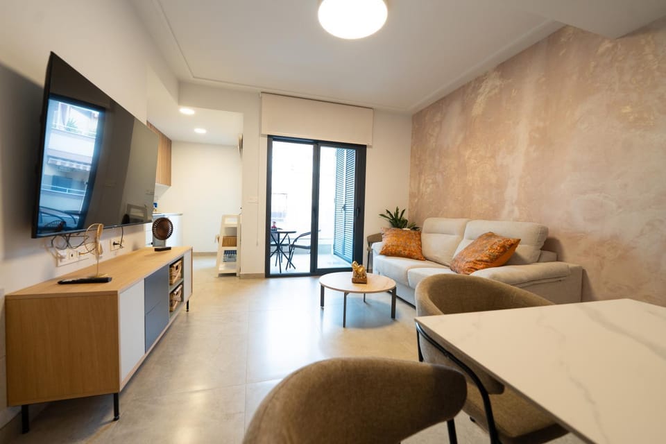 TV and multimedia, Balcony/Terrace, Seating area