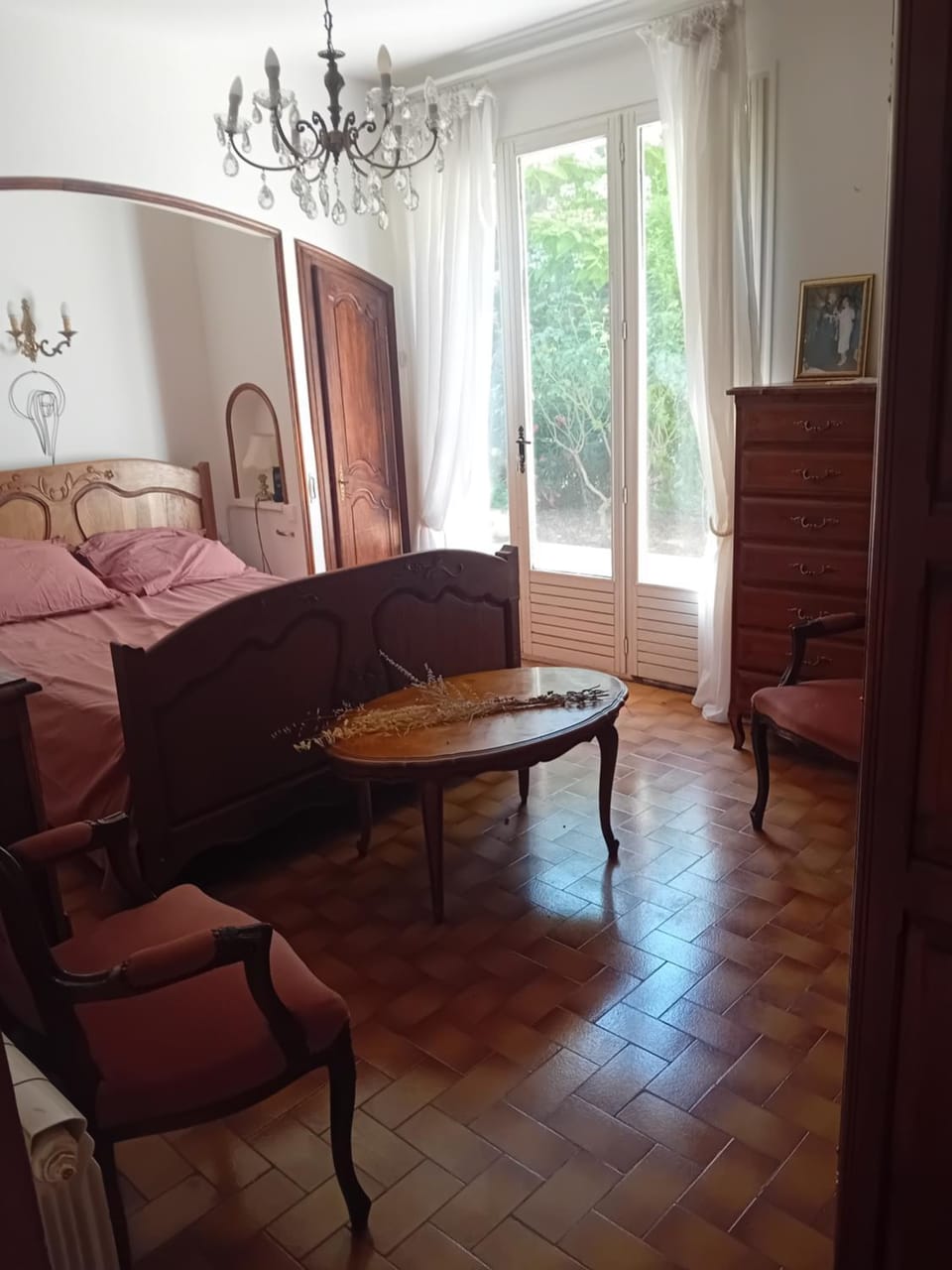 Villa en campagne, 4 chambres, avec piscine et parc clos - samedi au samedi House in Le Thor