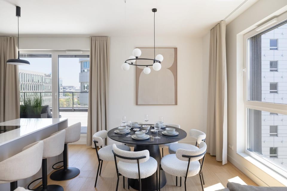 3-Bedroom Mokotów Apartment with Tarrace Apartment in Warsaw