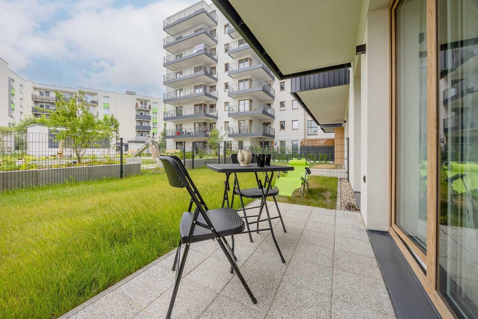 Garden, Balcony/Terrace