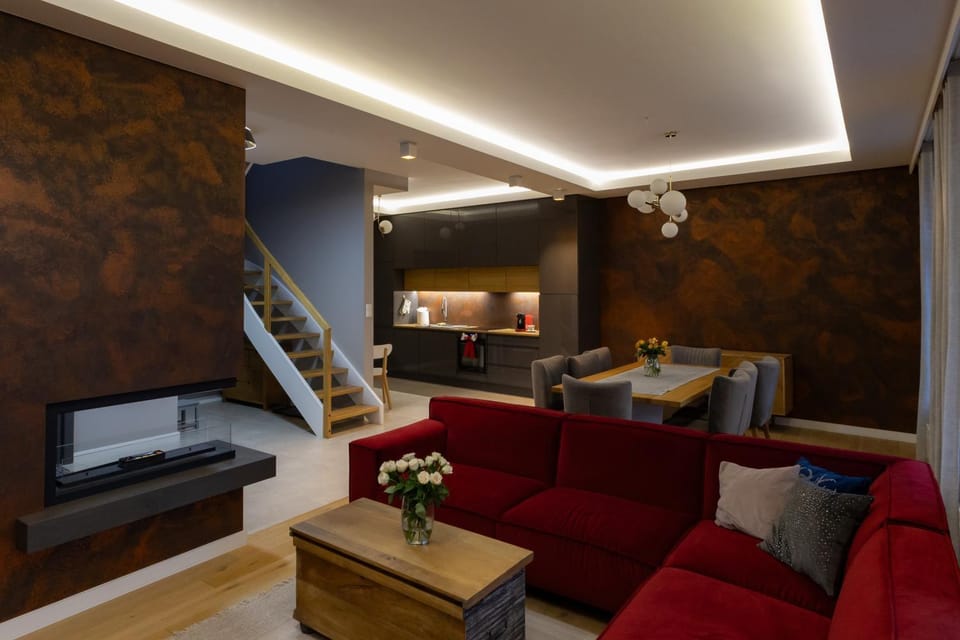 Living room, Seating area, Evening entertainment