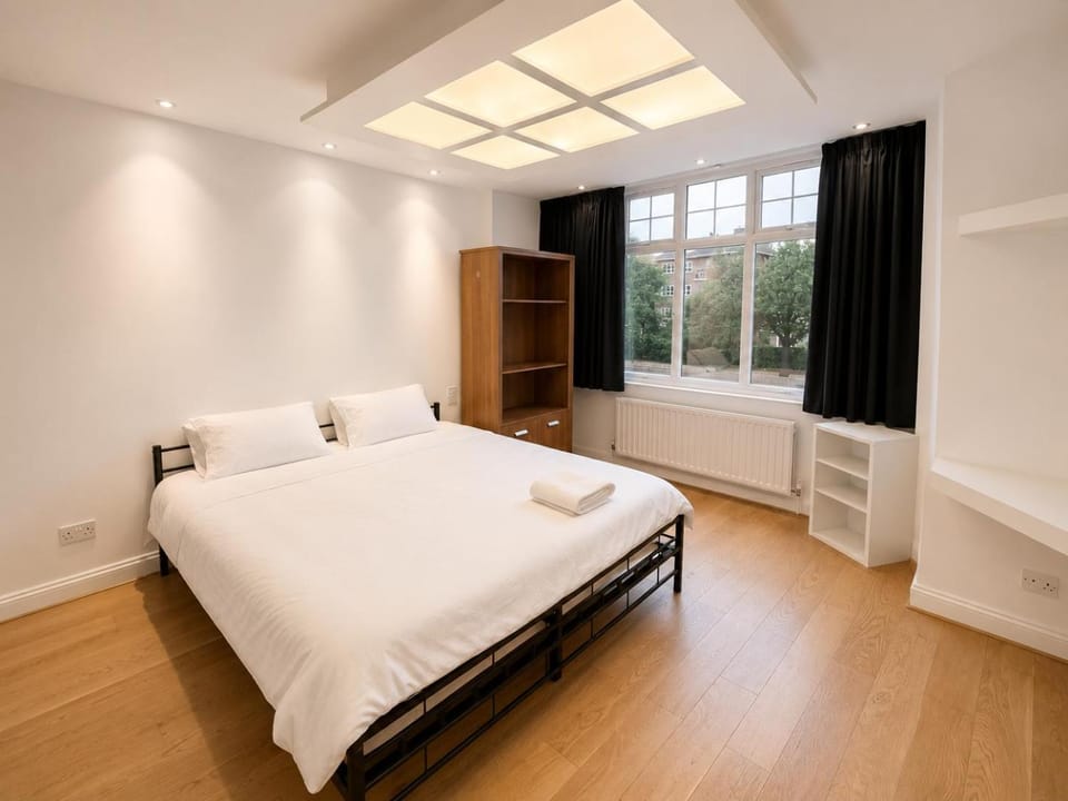 Bed, Photo of the whole room, Bedroom, towels, wardrobe