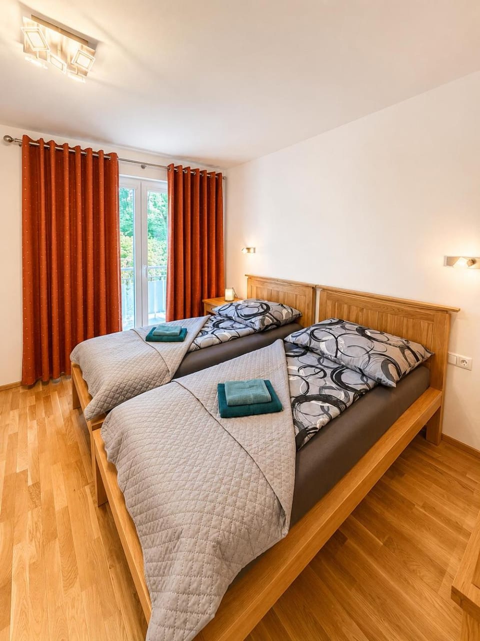 Bed, Bedroom, towels, wardrobe