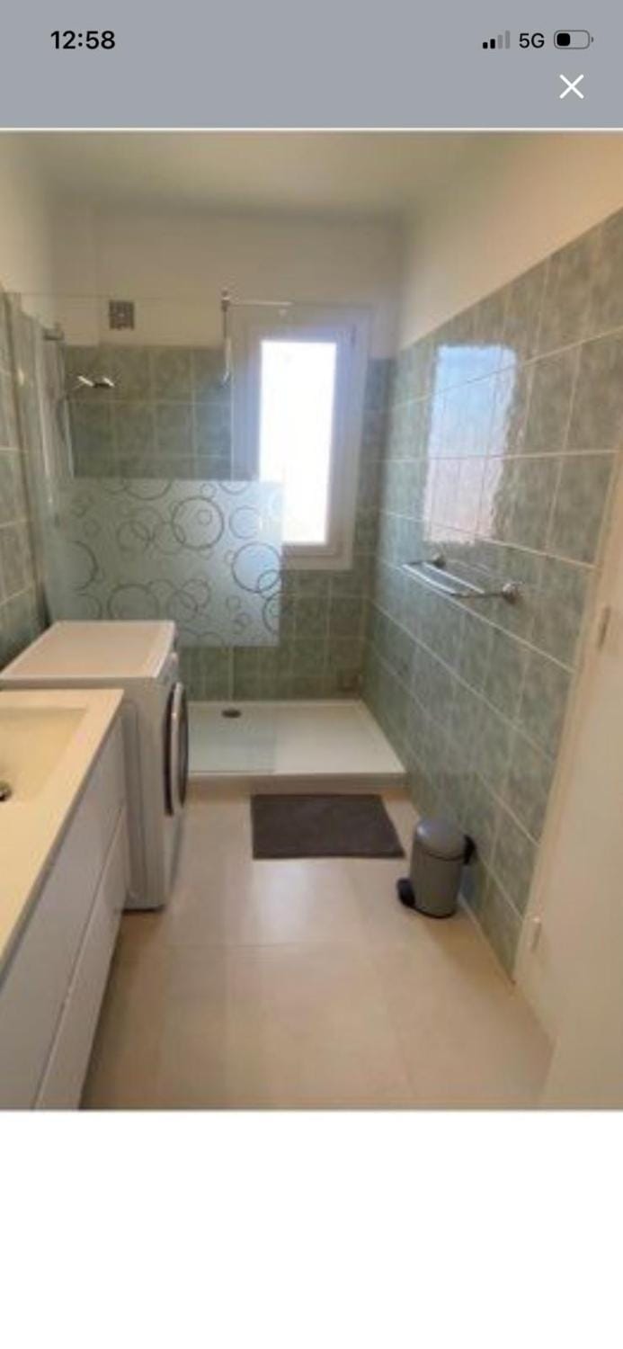 Appartement toutes commodités Apartment in Saint-Raphael