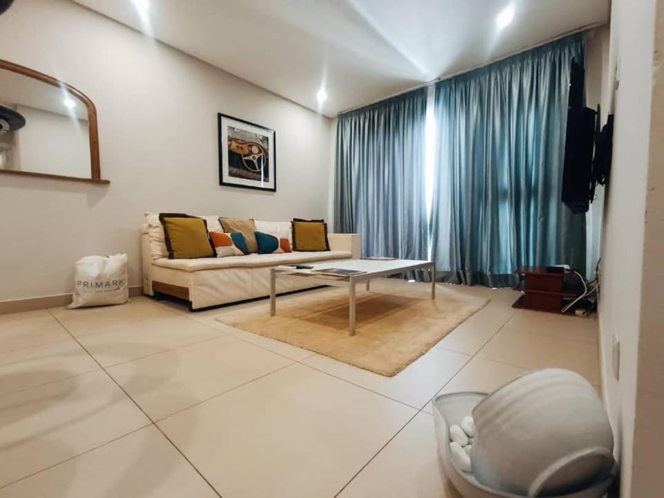 Cozy 1-Bedroom East Legon Apartment in Accra