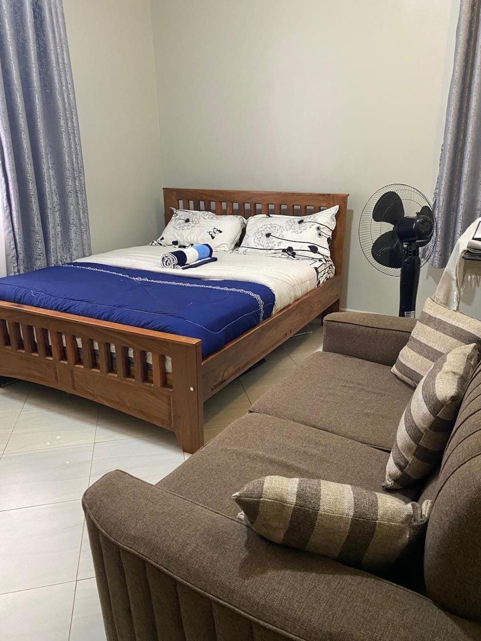 Kisaasi Bahai Road 1 Bedroom B&B Apartment in Kampala
