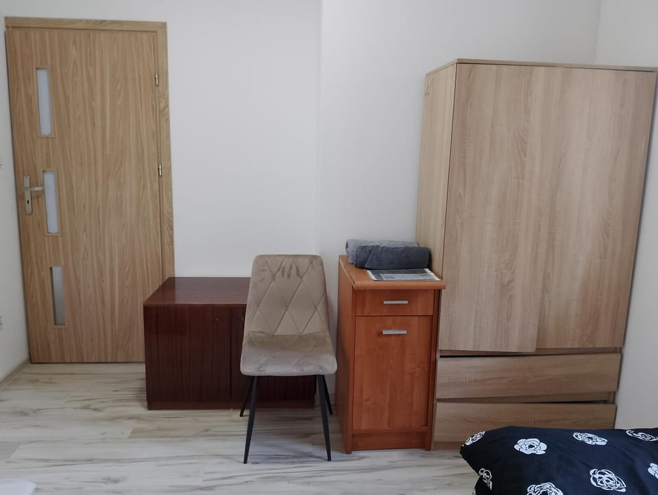 Pod Lasem Hostel in Masovian Voivodeship